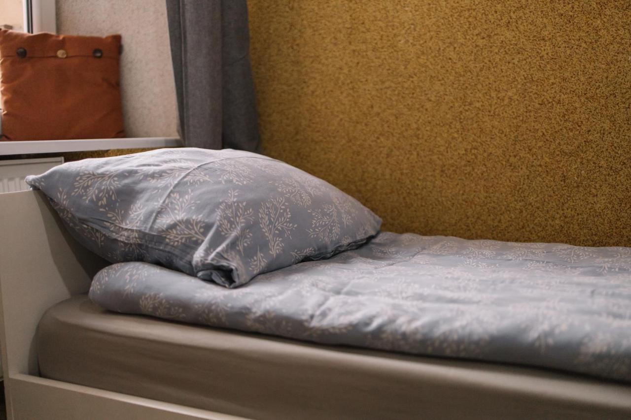 West13 Guest Rooms Красков Екстериор снимка